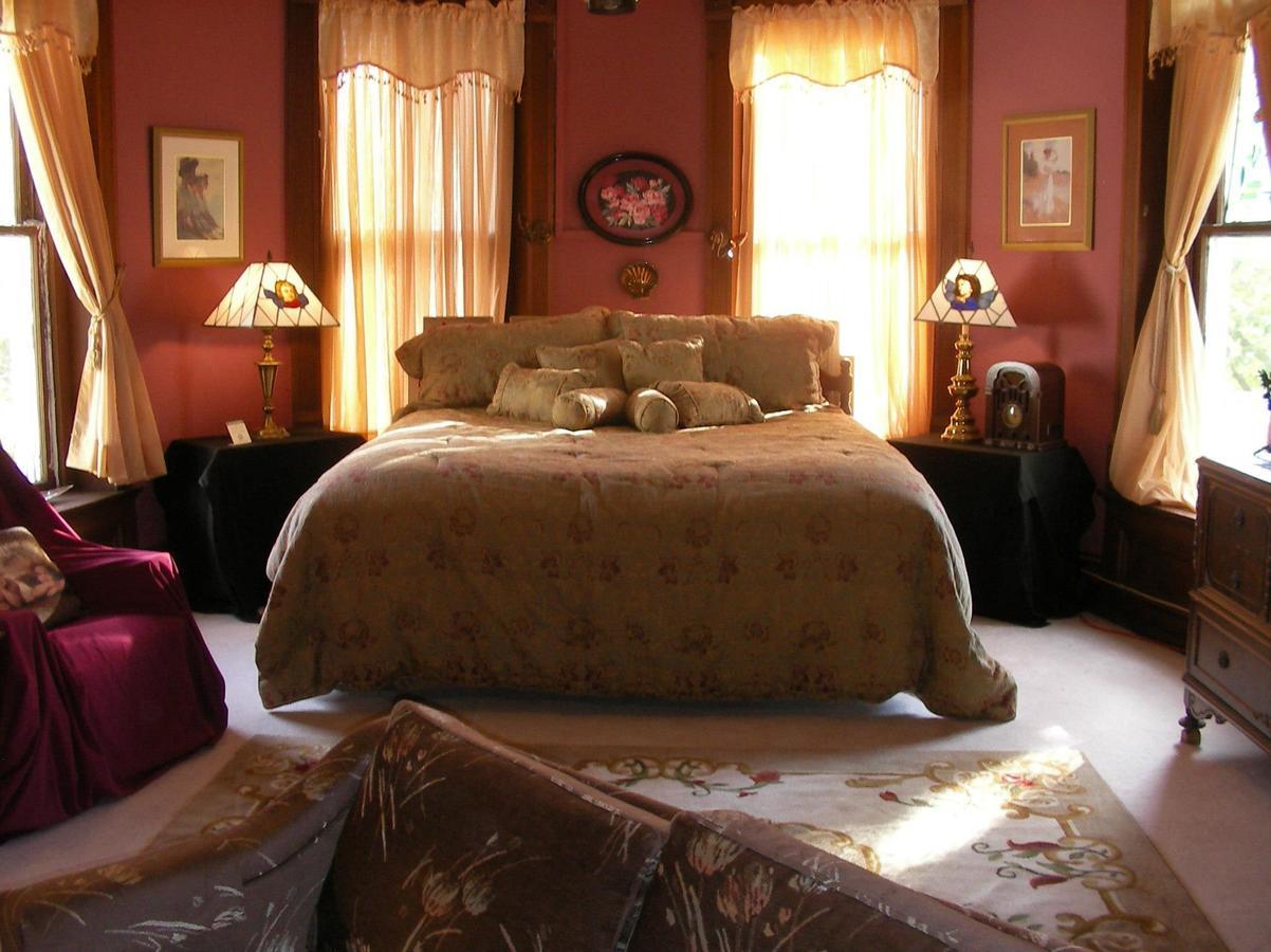 Riverview Mansion Hotel Golconda Quarto foto